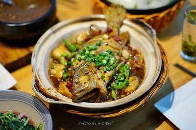 徽菜并非安徽菜!它輕度腐敗,破壞生態,鹽重好色